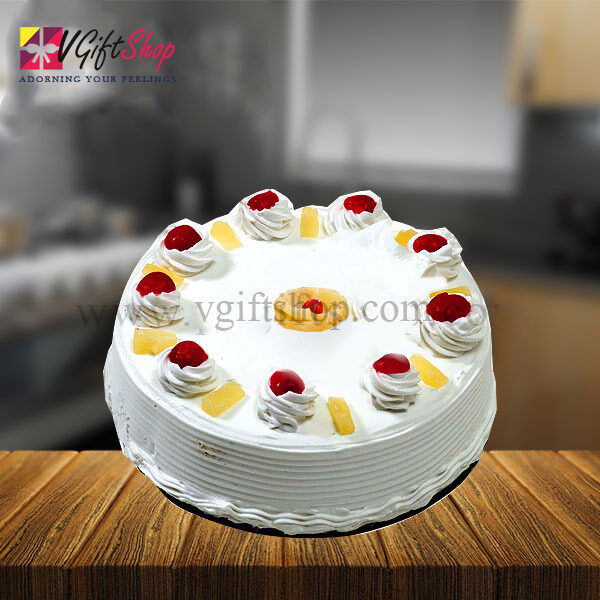 PINEAPPLE CAKE BY TEHZEEB BAKER